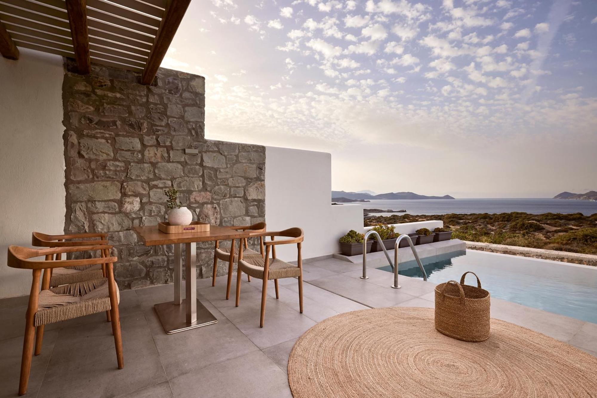 Hotel Milos Sea Resort Адамас Экстерьер фото